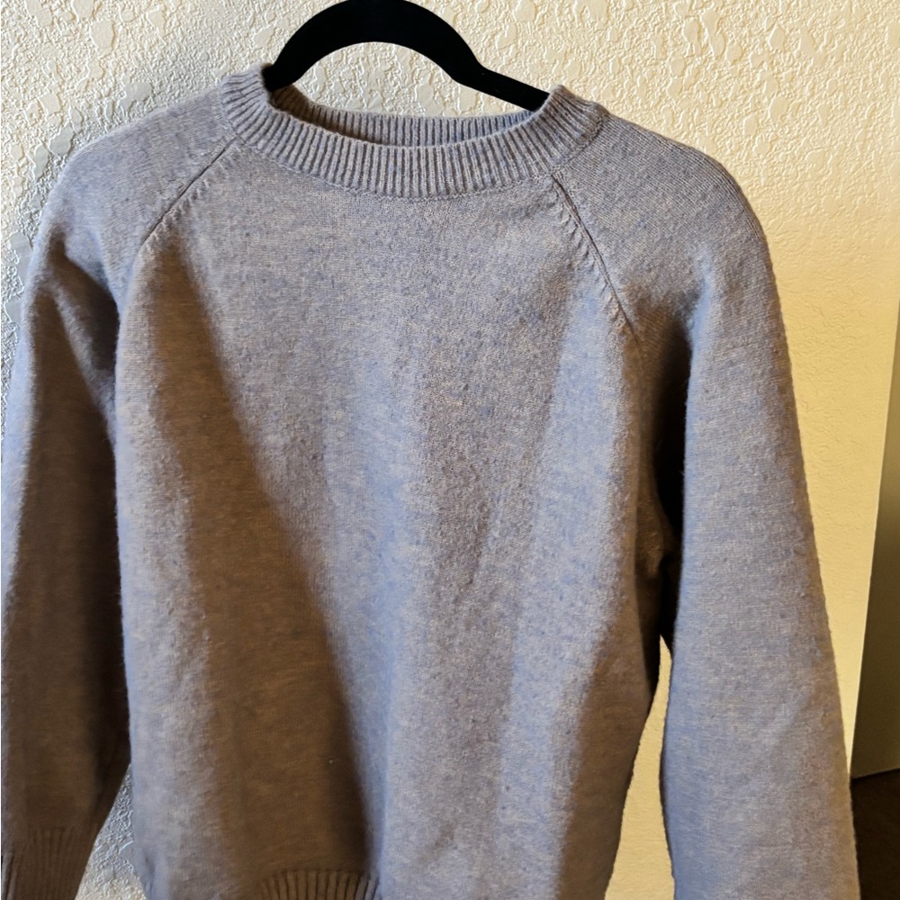 Men's Gray Sweater